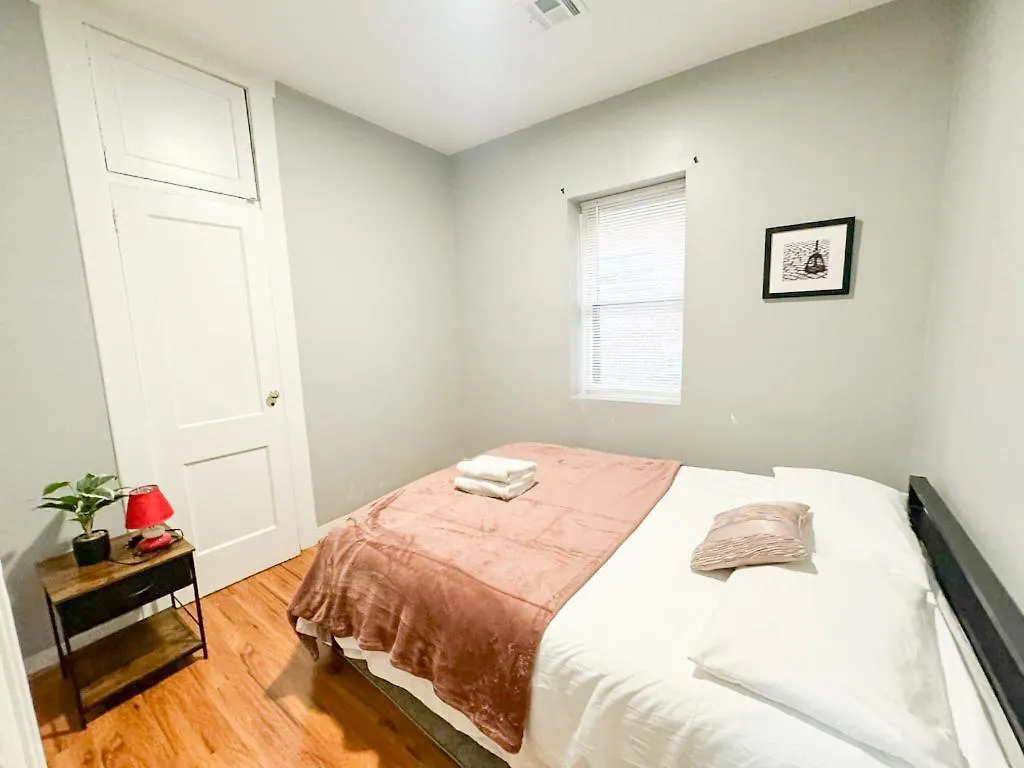 3 Bed 1 Bath Free Parking Near Nyc Apartment North Bergen United States